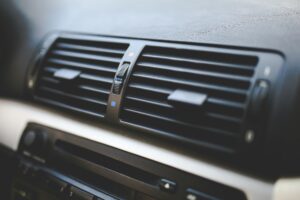 compresor del aire acondicionado del coche